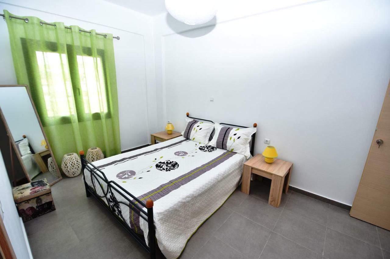Sunflower Apartments Каламаки Экстерьер фото